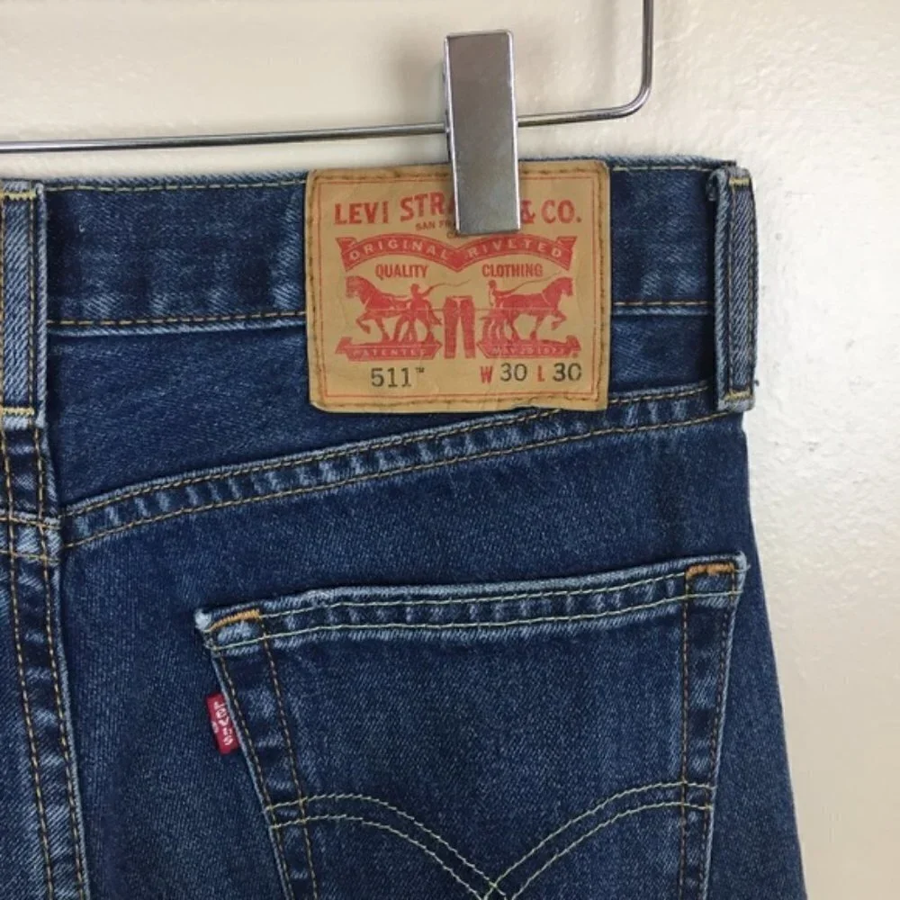 [Levis] Men's Straight Dark Distressed 511 Jeans